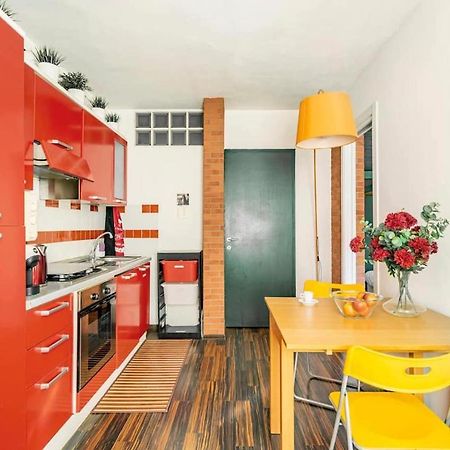 Lovely Apartment Navigli Milano Exterior foto