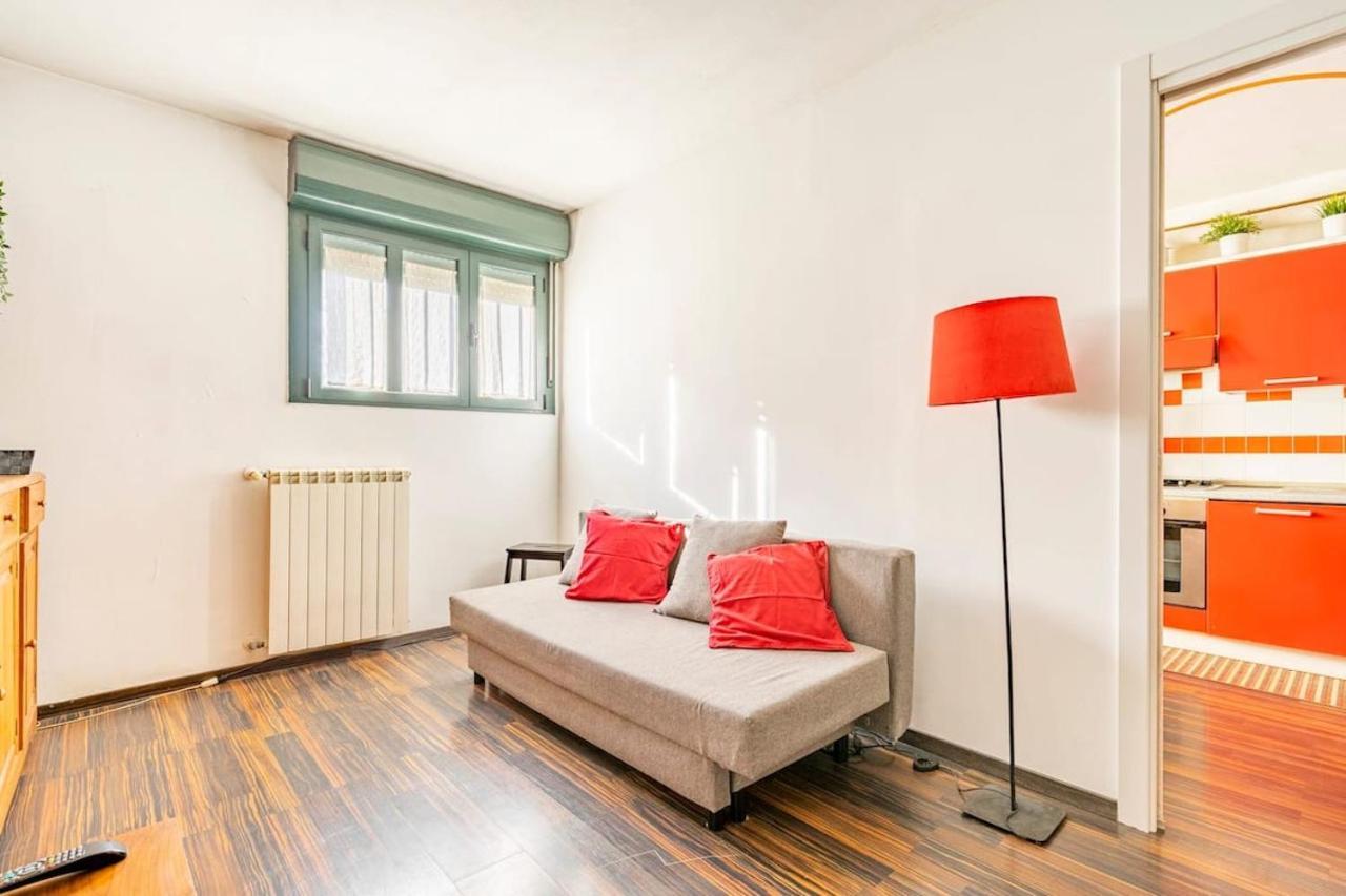 Lovely Apartment Navigli Milano Exterior foto