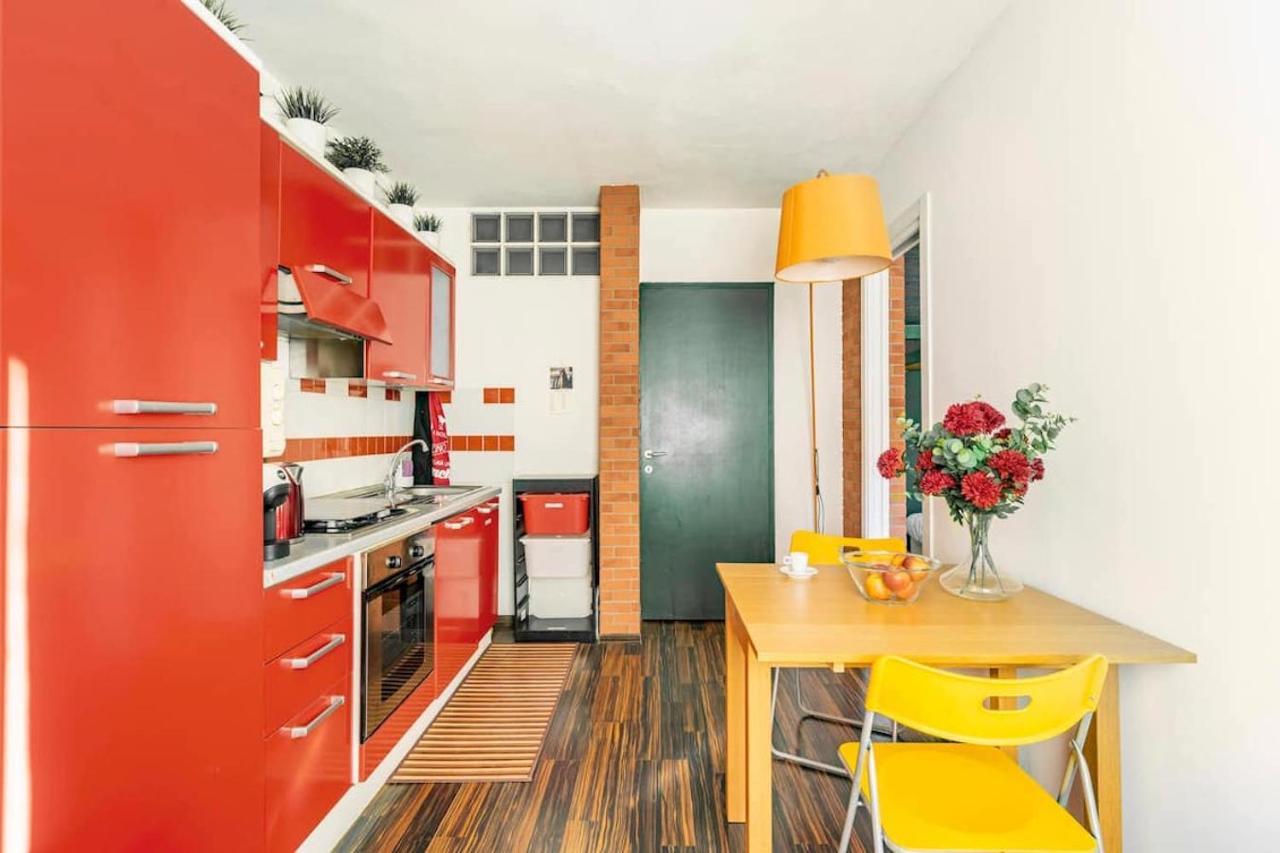 Lovely Apartment Navigli Milano Exterior foto